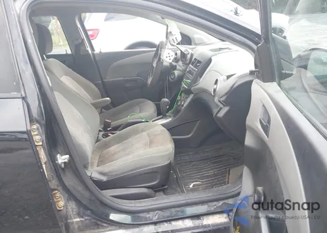 2016 Chevrolet Sonic Ls Auto из США, поврежденный, VIN 1G1JA5SH6G4175818